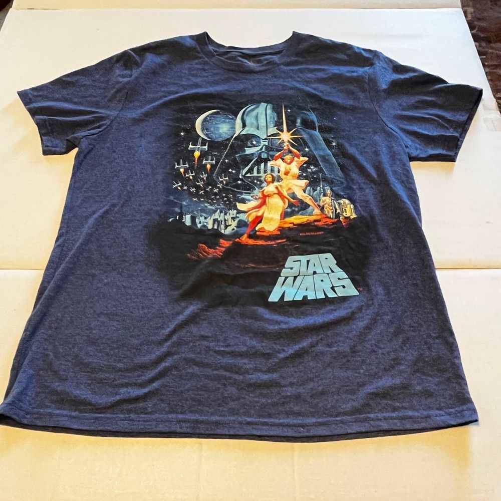 Disney Store Star Wars blue short sleeve‎ size large pullover shirt *FLAWED*